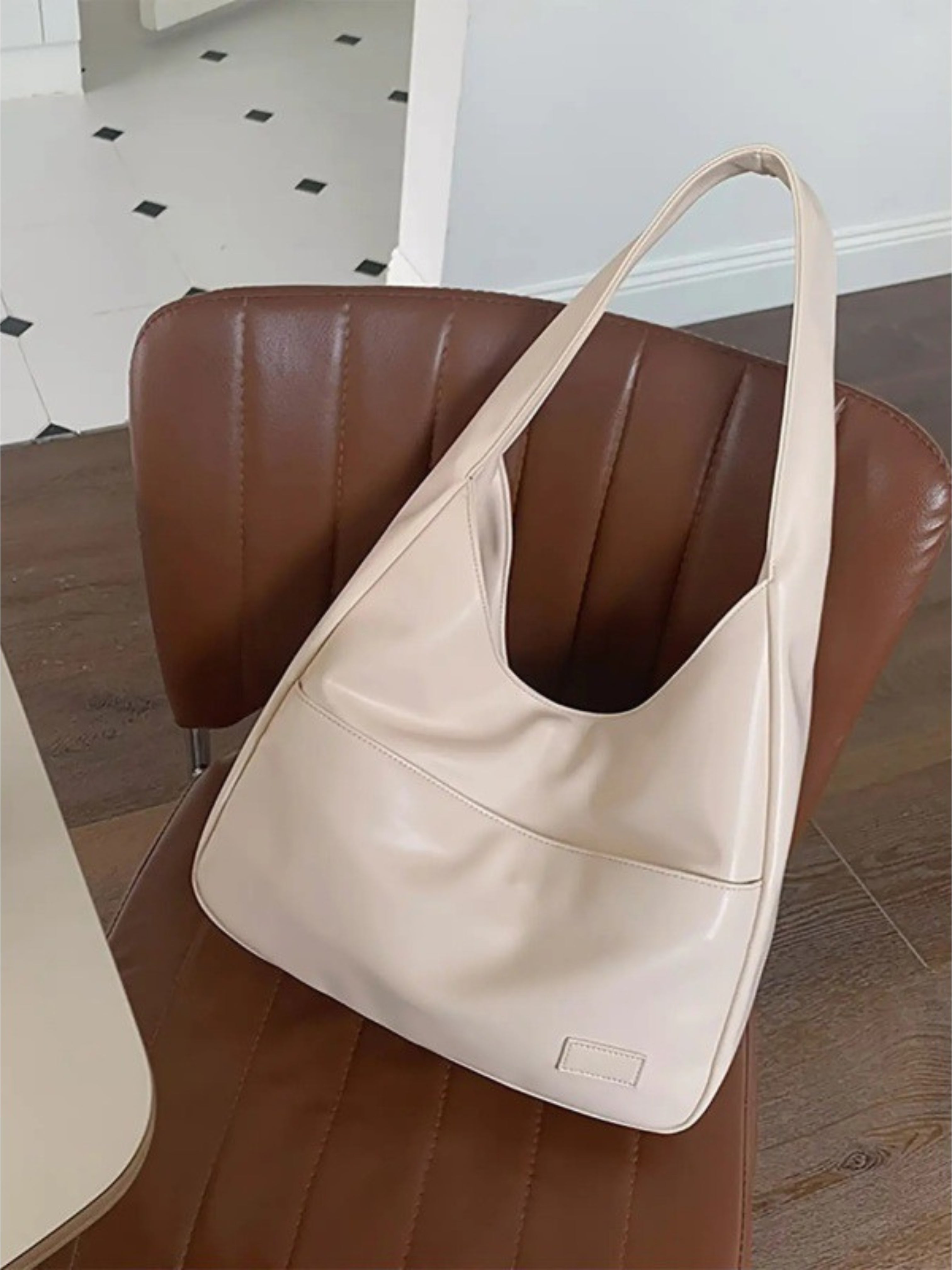 Luna Shoulder Bag