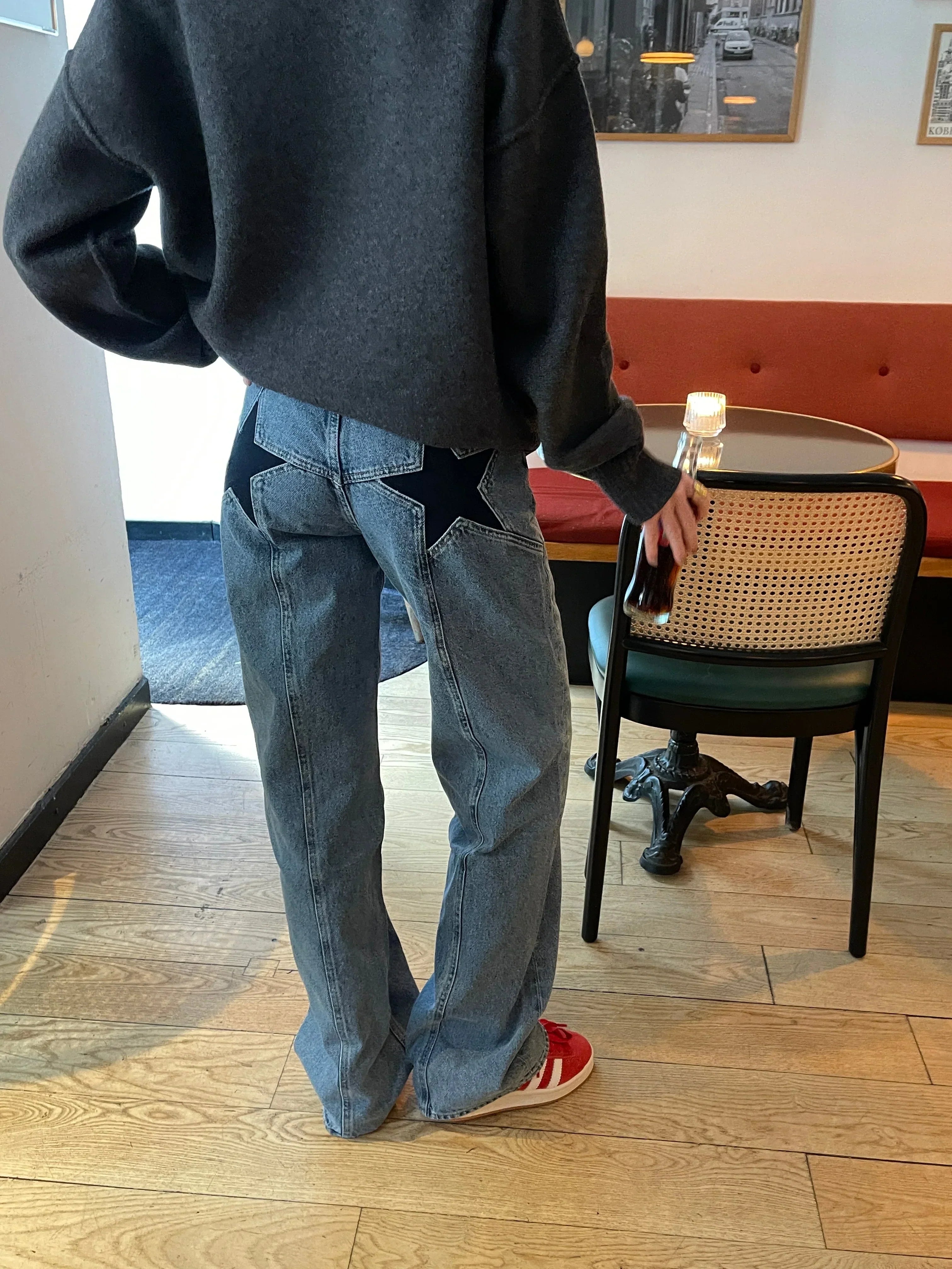 Lola Star Jeans – Oversized Jeans with Star Detail